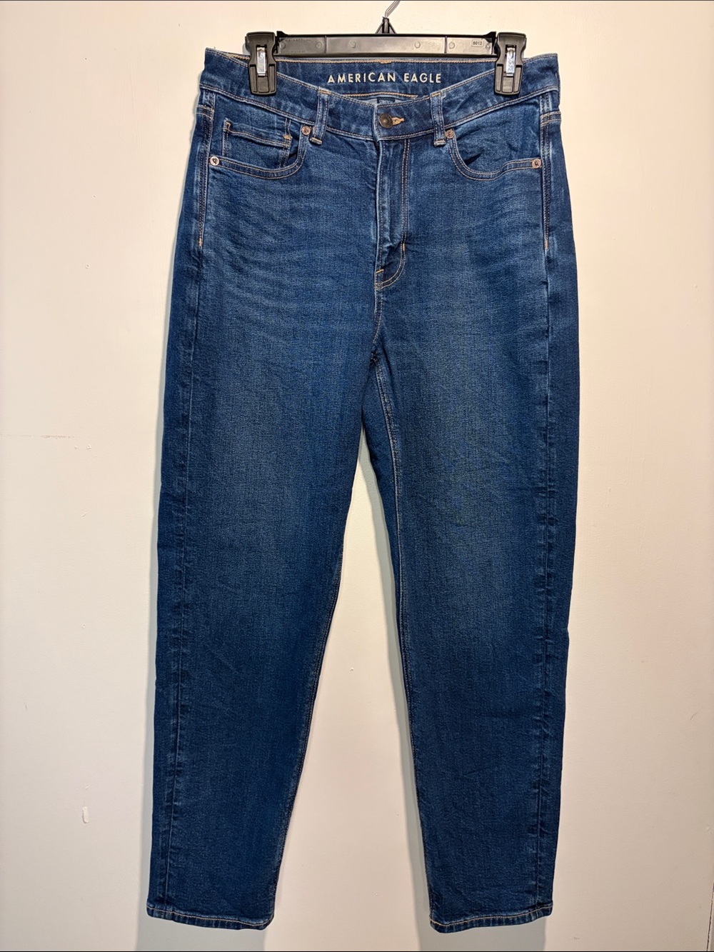 American Eagle Mom Jean Dark Wash No Distressing Size 8 Minimalist Casual
